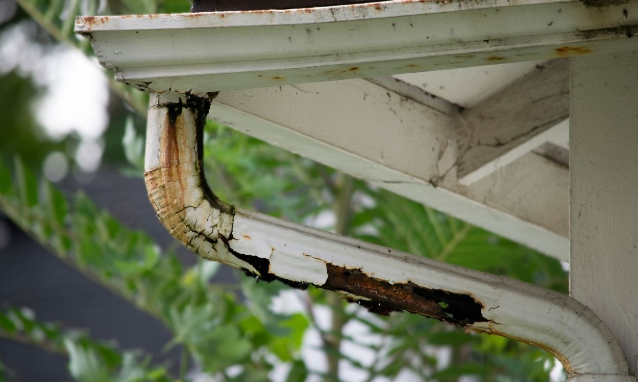 ️ Most Common Gutter Problems and How to Solve Them M&M Roofing